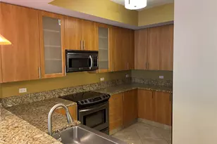 2633 NE 14th Ave, Wilton Manors, FL 33334 - Photo 1