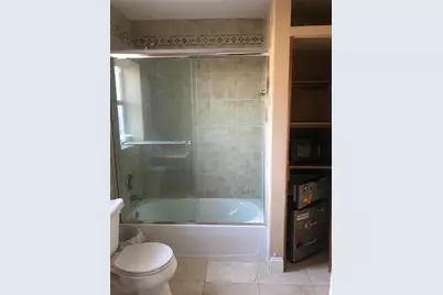 80 NW 45th Court #Studio, Oakland Park, FL 33309 - Photo 5