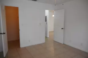 2926 S University Dr, Davie, FL 33328 - Photo 9