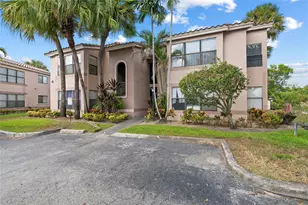 2926 S University Dr, Davie, FL 33328 - Photo 1