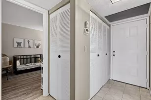 5511 Lakeside Dr, Margate, FL 33063 - Photo 15