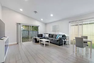 6762 Fern Pl, Pompano Beach, FL 33063 - Photo 3