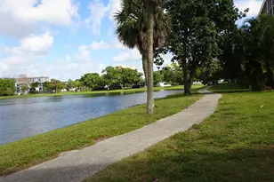 2801 N Palm Aire Dr, Pompano Beach, FL 33069 - Photo 43