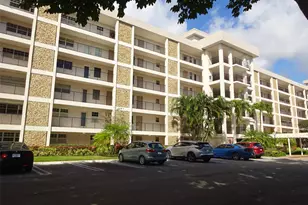 2801 N Palm Aire Dr, Pompano Beach, FL 33069 - Photo 35