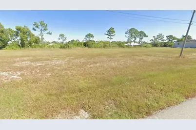 1811 NE 44th Street, Cape Coral, FL 33909 - Photo 3