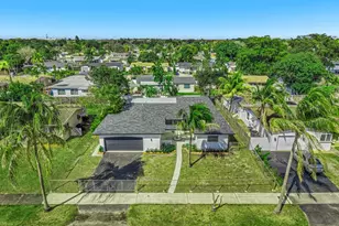 7521 Grant Ct, Hollywood, FL 33024 - Photo 25