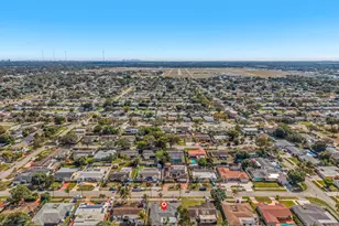 7521 Grant Ct, Hollywood, FL 33024 - Photo 27