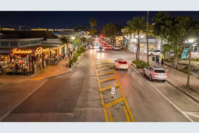 1026 Miami Boulevard, Delray Beach, FL 33483 - Photo 81