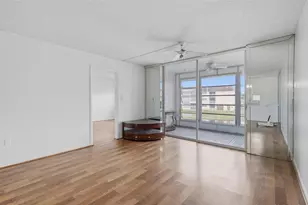 8951 Sunrise Lakes Blvd, Sunrise, FL 33322 - Photo 29