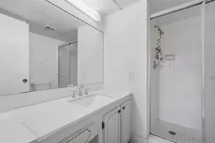 8951 Sunrise Lakes Blvd, Sunrise, FL 33322 - Photo 35