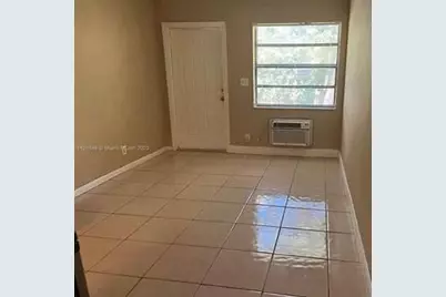 2707 NW 15th Street #2, Fort Lauderdale, FL 33311 - Photo 3