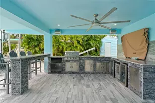 102 Harbor Dr, Tavernier, FL 33070 - Photo 7