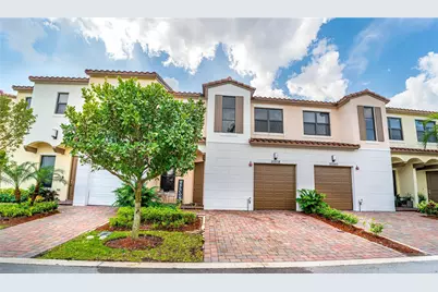 20938 NW 1st Street, Pembroke Pines, FL 33029 - Photo 37