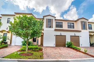 20938 NW 1st St, Pembroke Pines, FL 33029 - Photo 37