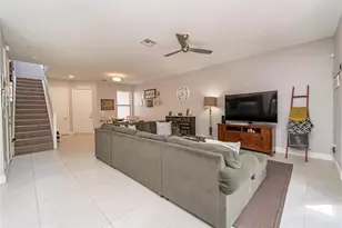 20938 NW 1st St, Pembroke Pines, FL 33029 - Photo 5