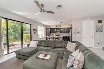 20938 NW 1st Street, Pembroke Pines, FL 33029 - Photo 11