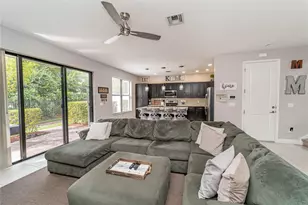 20938 NW 1st St, Pembroke Pines, FL 33029 - Photo 11