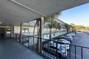 9440 SW 8th St, Boca Raton, FL 33428 - Photo 13