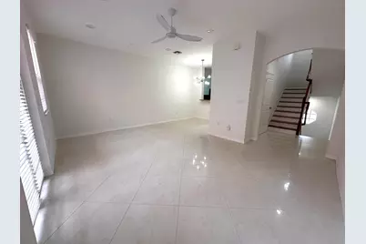 3213 NE 5th Street #201, Pompano Beach, FL 33062 - Photo 9