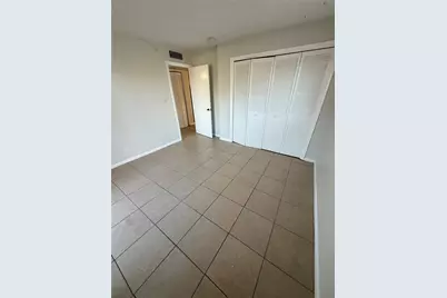 1235 W River Drive, Margate, FL 33063 - Photo 9