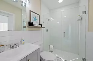 1724 36th Ct, Fort Lauderdale, FL 33309 - Photo 17