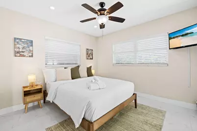 1724 36th Court, Oakland Park, FL 33309 - Photo 15