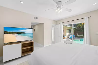 1724 36th Court, Oakland Park, FL 33309 - Photo 13