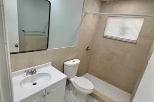 218 SW 1st Ct, Pompano Beach, FL 33060 - Photo 17