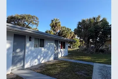 218 SW 1st Court, Pompano Beach, FL 33060 - Photo 3