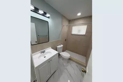 218 SW 1st Court, Pompano Beach, FL 33060 - Photo 7