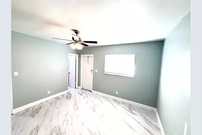 218 SW 1st Court, Pompano Beach, FL 33060 - Photo 11