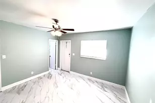 218 SW 1st Ct, Pompano Beach, FL 33060 - Photo 11