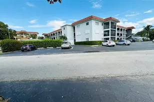 651 Pine Dr, Pompano Beach, FL 33060 - Photo 39