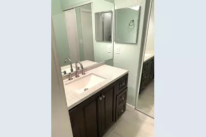 817 E Palm Run Drive, Pompano Beach, FL 33068 - Photo 5