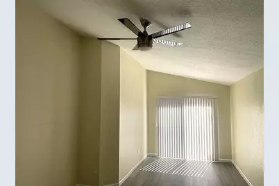 817 E Palm Run Drive, Pompano Beach, FL 33068 - Photo 7