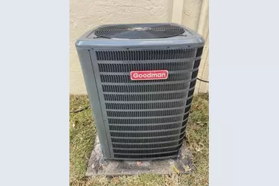 817 E Palm Run Drive, Pompano Beach, FL 33068 - Photo 15