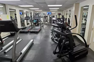 9531 S Seagrape Dr, Davie, FL 33324 - Photo 63