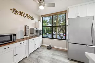 6524 Coral Lake Dr, Margate, FL 33063 - Photo 7