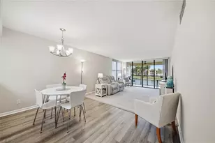 6524 Coral Lake Dr, Margate, FL 33063 - Photo 11