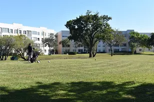 10120 Sunrise Lakes Blvd, Sunrise, FL 33322 - Photo 13