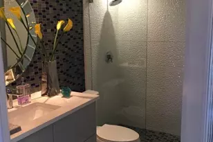 3233 NE 34th St, Fort Lauderdale, FL 33308 - Photo 21