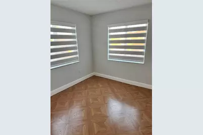 8201 NW 198th Street, Hialeah, FL 33015 - Photo 19