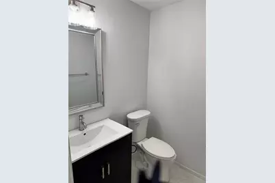 8201 NW 198th Street, Hialeah, FL 33015 - Photo 11