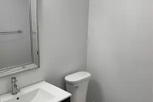 8201 NW 198th St, Hialeah, FL 33015 - Photo 11