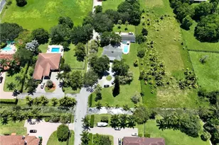 1710 SW 142nd Ave, Davie, FL 33325 - Photo 75