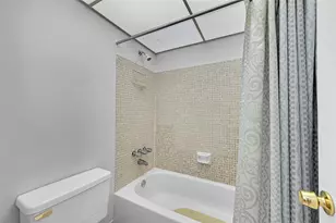 6850 Royal Palm Blvd, Margate, FL 33063 - Photo 17