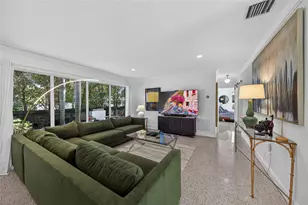 2701 NE 10th Terrace, Wilton Manors, FL 33334 - Photo 11