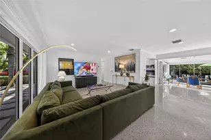 2701 NE 10th Terrace, Wilton Manors, FL 33334 - Photo 9