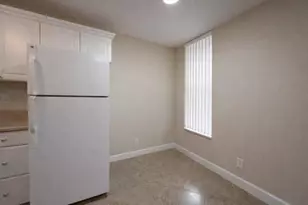 6311 Coral Lake Dr, Margate, FL 33063 - Photo 5