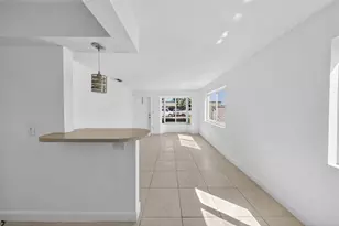 4331 NE 5th Ave, Oakland Park, FL 33334 - Photo 7